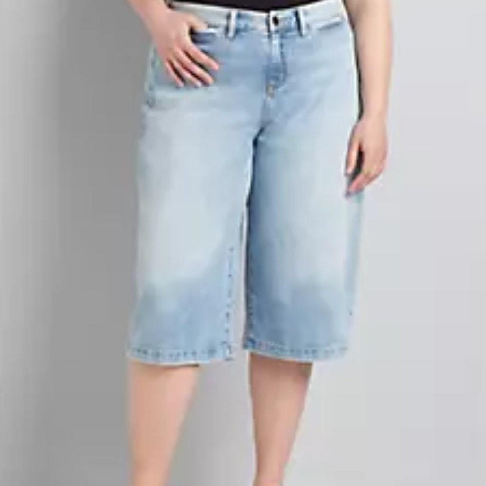 Lane Bryant Signature Fit Wide Leg Pedal Jean - Light Wash
